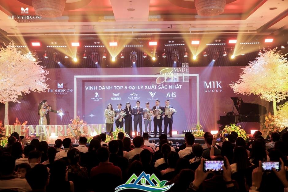 MIK GROUP tri ân khách hàng dự án The Matrix One Premium