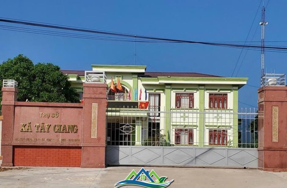 Một chủ tịch xã ở Bình Định bị tạm đình chỉ công tác Một chủ tịch xã ở Bình Định bị tạm đình chỉ công tác