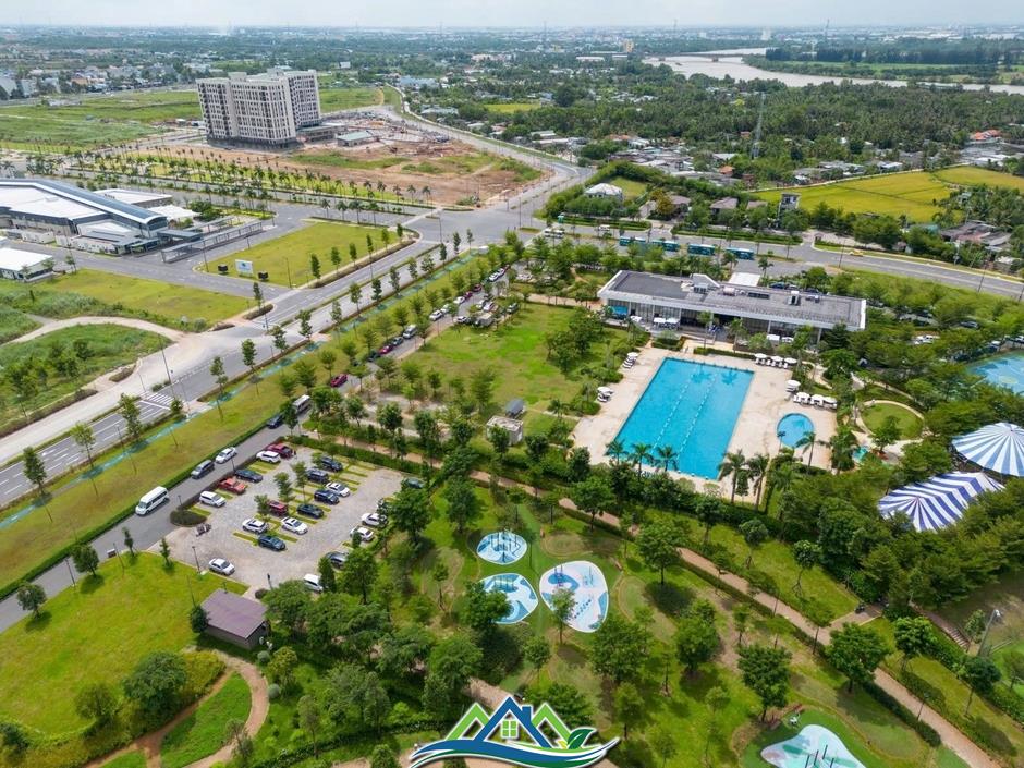Một doanh nghiệp lớn phía Nam kỳ vọng có thêm quỹ đất, mở rộng ra thị trường miền Bắc Một doanh nghiệp lớn phía Nam kỳ vọng có thêm quỹ đất, mở rộng ra thị trường miền Bắc