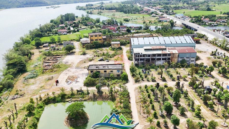 Một xã ở Gia Lai xin thu hồi hơn 90.000 m2 đất vàng ven sông