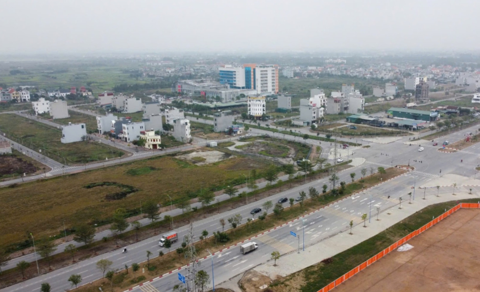 Nằm ngay gần Hà Nội, giao dịch bất động sản tại tỉnh này tăng gấp 11 lần so với cùng kỳ năm ngoái, chủ yếu là đất nền Nằm ngay gần Hà Nội, giao dịch bất động sản tại tỉnh này tăng gấp 11 lần so với cùng kỳ năm ngoái, chủ yếu là đất nền