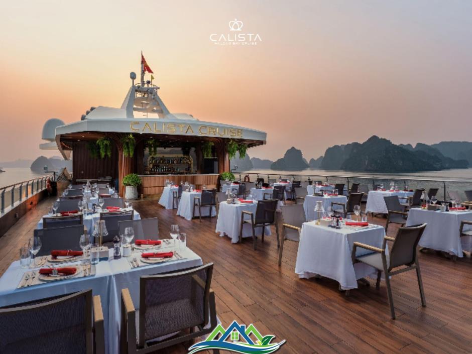 Nâng tầm du lịch biển với du thuyền dịch vụ 6 sao Calista Halong Bay Cruise