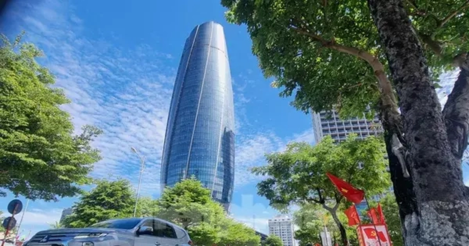 Ngắm những tuyến đường có giá đất