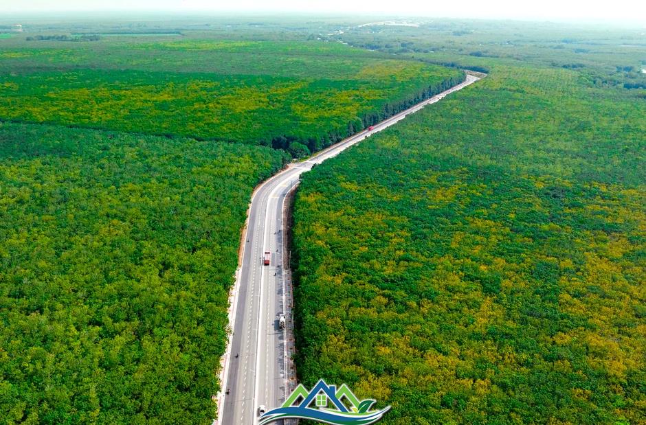 Ngắm tuyến đường băng qua rừng cao su nối Bình Dương với Tây Ninh vừa lên 6 làn