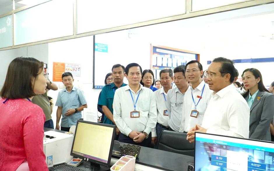 Ngày đầu đến phường Bình Dương làm thủ tục: Rất hài lòng, không phải làm xác nhận tình trạng bất động sản Ngày đầu đến phường Bình Dương làm thủ tục: Rất hài lòng, không phải làm xác nhận tình trạng bất động sản