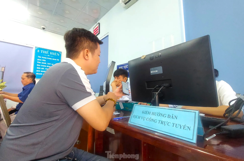 Ngày đầu đến phường Bình Dương làm thủ tục: Rất hài lòng, không phải làm xác nhận tình trạng bất động sản