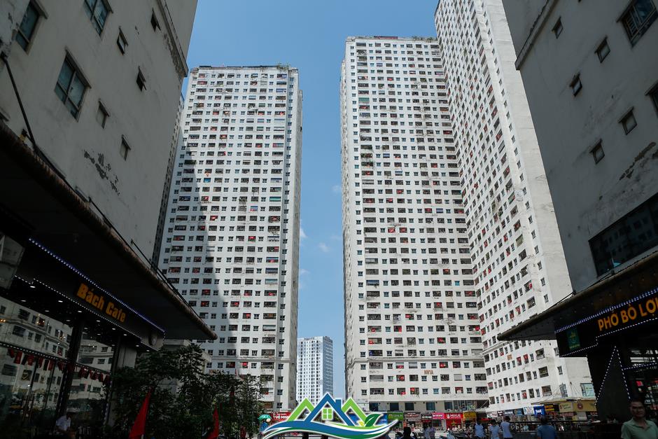 Nghịch lý: Chung cư càng cũ càng tăng giá, từ bình dân hoá cao cấp ở Thủ đô Nghịch lý: Chung cư càng cũ càng tăng giá, từ bình dân hoá cao cấp ở Thủ đô