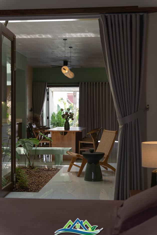 Ngôi nhà hiện đại ở Miền Tây rộng 120m2 mang vẻ đẹp nhà vườn truyền thống Ngôi nhà hiện đại ở Miền Tây rộng 120m2 mang vẻ đẹp nhà vườn truyền thống