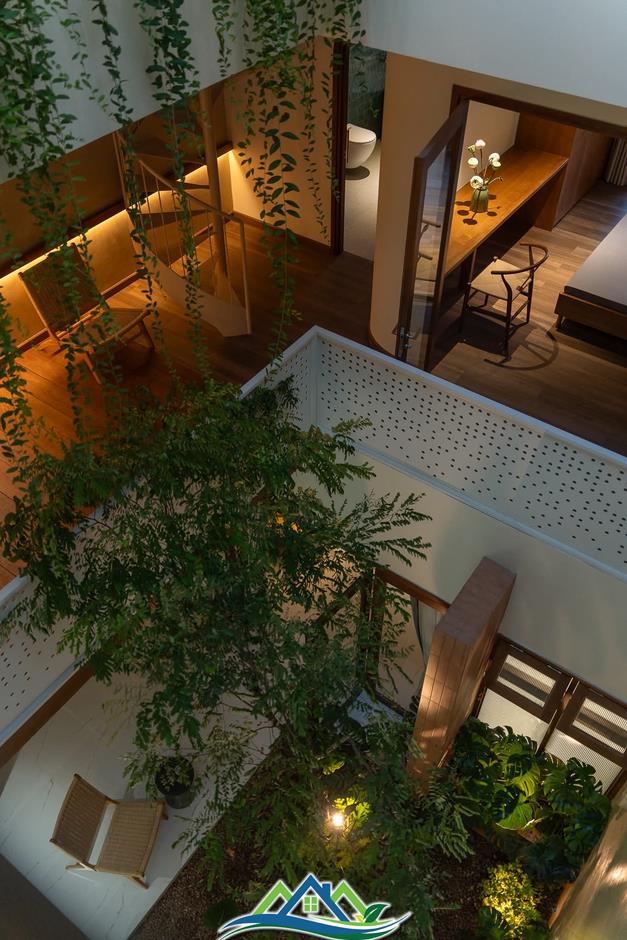 Ngôi nhà hiện đại ở Miền Tây rộng 120m2 mang vẻ đẹp nhà vườn truyền thống Ngôi nhà hiện đại ở Miền Tây rộng 120m2 mang vẻ đẹp nhà vườn truyền thống