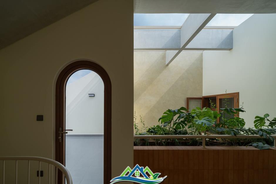 Ngôi nhà hiện đại ở Miền Tây rộng 120m2 mang vẻ đẹp nhà vườn truyền thống Ngôi nhà hiện đại ở Miền Tây rộng 120m2 mang vẻ đẹp nhà vườn truyền thống