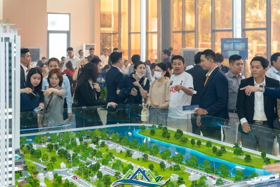 Người mua chớp cơ hội sở hữu nhà với gói thanh toán linh hoạt