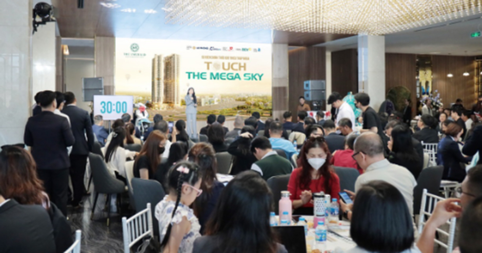 Nhà đầu tư chạy đua thời gian trước giờ G, The Emerald 68 liên tục hết hàng