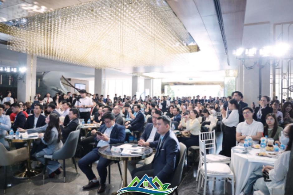 Nhà đầu tư chạy đua thời gian trước giờ G, The Emerald 68 liên tục hết hàng Nhà đầu tư chạy đua thời gian trước giờ G, The Emerald 68 liên tục hết hàng
