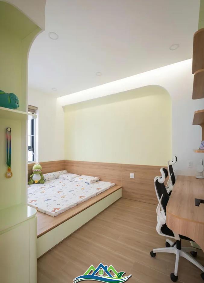 Nhà phố 2 tầng nổi bật lấy cảm hứng từ 'búp măng non' Nhà phố 2 tầng nổi bật lấy cảm hứng từ 'búp măng non'