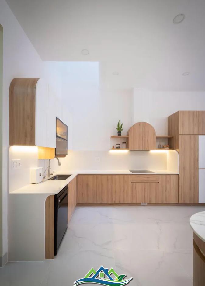 Nhà phố 2 tầng nổi bật lấy cảm hứng từ 'búp măng non' Nhà phố 2 tầng nổi bật lấy cảm hứng từ 'búp măng non'