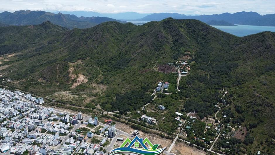 Nha Trang: Khống chế xây dựng toàn bộ khu vực trên núi Cô Tiên Nha Trang: Khống chế xây dựng toàn bộ khu vực trên núi Cô Tiên