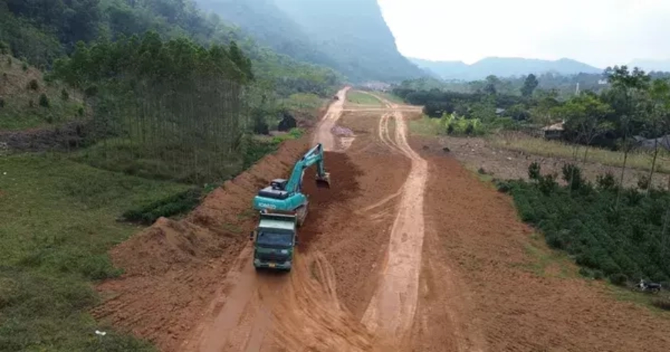 Nhiều bộ ngành, địa phương giải ngân đầu tư công kiểu 