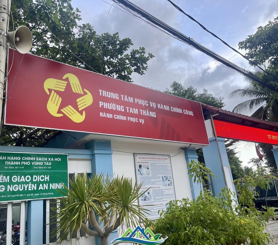 Nhiều trụ sở xã, phường ở Bà Rịa - Vũng Tàu thay bảng hiệu mang tên gọi mới Nhiều trụ sở xã, phường ở Bà Rịa - Vũng Tàu thay bảng hiệu mang tên gọi mới