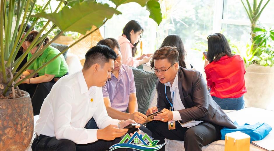 Nhu cầu mua nhà của người trẻ tăng, doanh nghiệp địa ốc tranh thủ ra hàng