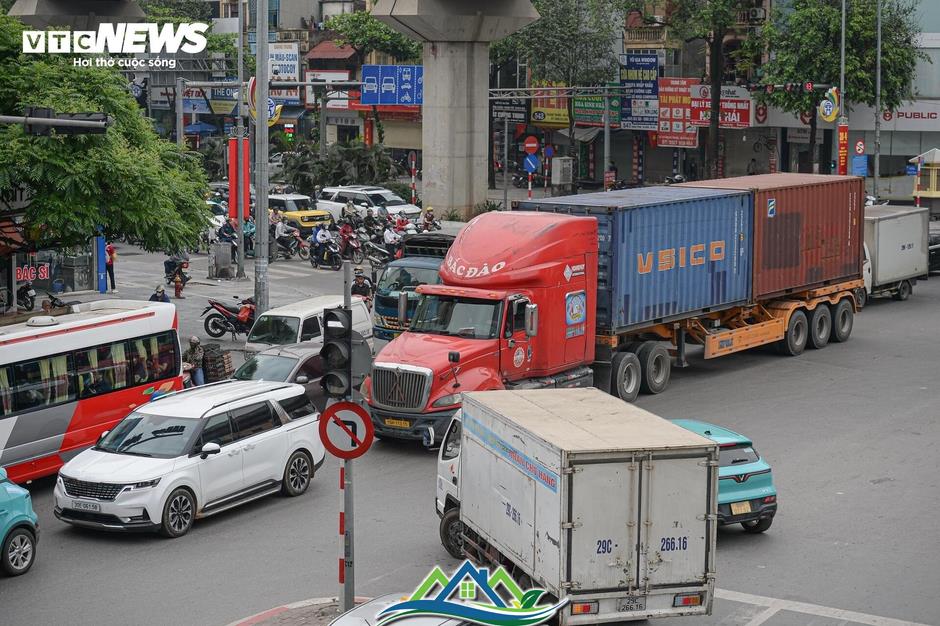 Nơi xây cầu vượt gần 880 tỷ 'giải cứu' nút thắt giao thông phía Tây Hà Nội Nơi xây cầu vượt gần 880 tỷ 'giải cứu' nút thắt giao thông phía Tây Hà Nội
