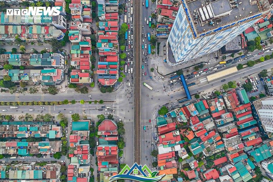 Nơi xây cầu vượt gần 880 tỷ 'giải cứu' nút thắt giao thông phía Tây Hà Nội Nơi xây cầu vượt gần 880 tỷ 'giải cứu' nút thắt giao thông phía Tây Hà Nội