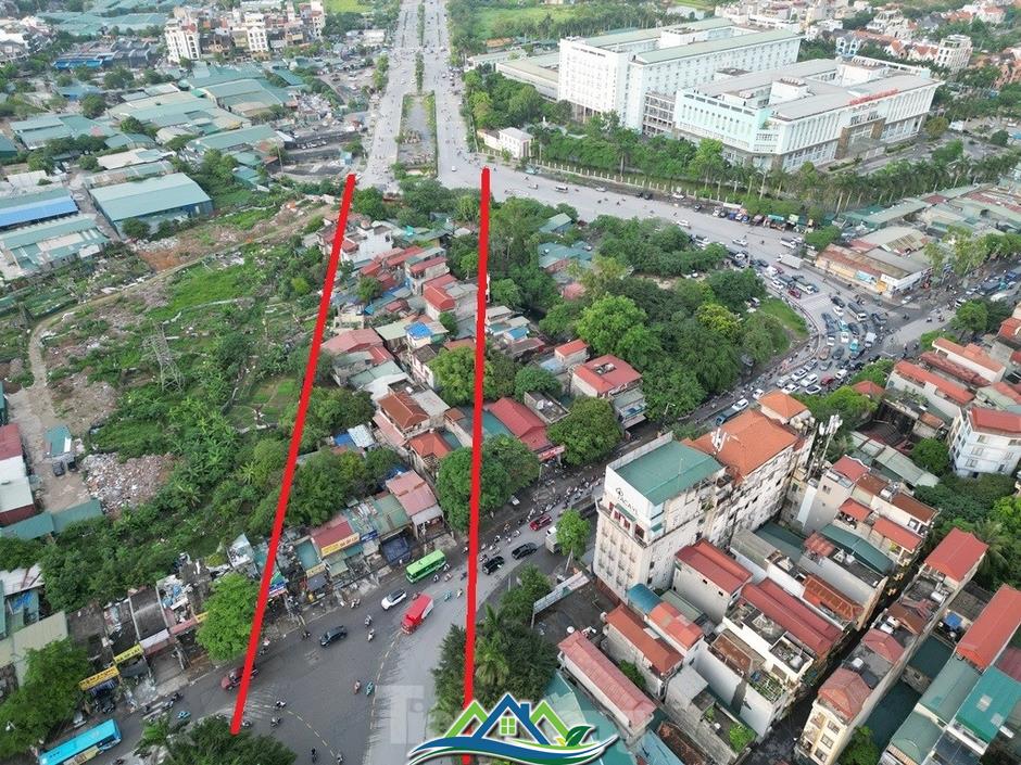 Nút giao 'dị dạng' vì mặt bằng chưa giải phóng xong Nút giao 'dị dạng' vì mặt bằng chưa giải phóng xong