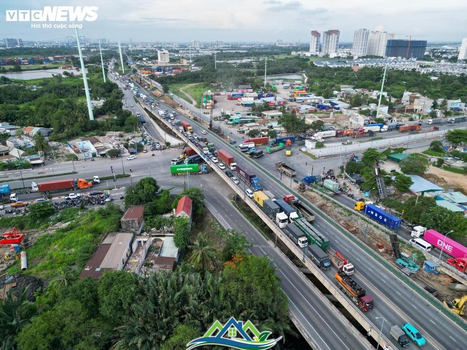 Nút giao Mỹ Thủy hơn 3.400 tỷ đồng ì ạch gần 9 năm do vướng mặt bằng Nút giao Mỹ Thủy hơn 3.400 tỷ đồng ì ạch gần 9 năm do vướng mặt bằng