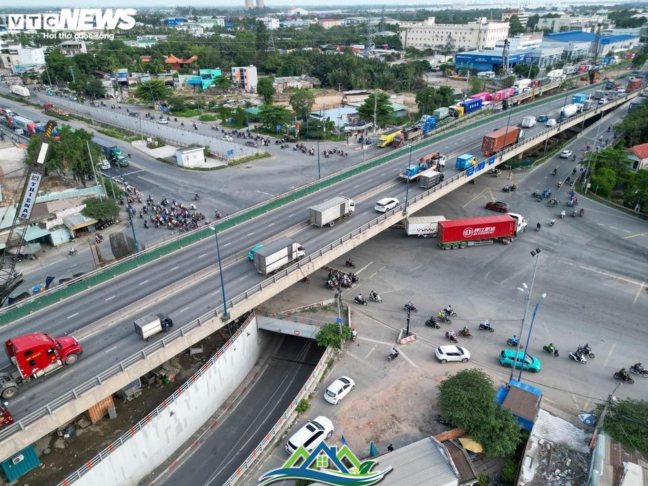 Nút giao Mỹ Thủy hơn 3.400 tỷ đồng ì ạch gần 9 năm do vướng mặt bằng Nút giao Mỹ Thủy hơn 3.400 tỷ đồng ì ạch gần 9 năm do vướng mặt bằng