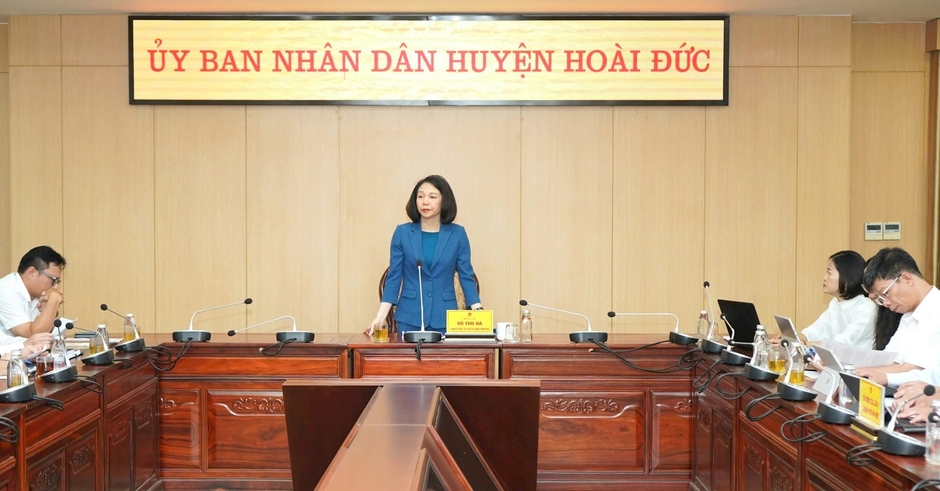 Phó Chủ tịch UBND thành phố Hà Nội Vũ Thu Hà làm việc với huyện Hoài Đức về công tác sắp xếp đơn vị hành chính cấp xã Phó Chủ tịch UBND thành phố Hà Nội Vũ Thu Hà làm việc với huyện Hoài Đức về công tác sắp xếp đơn vị hành chính cấp xã