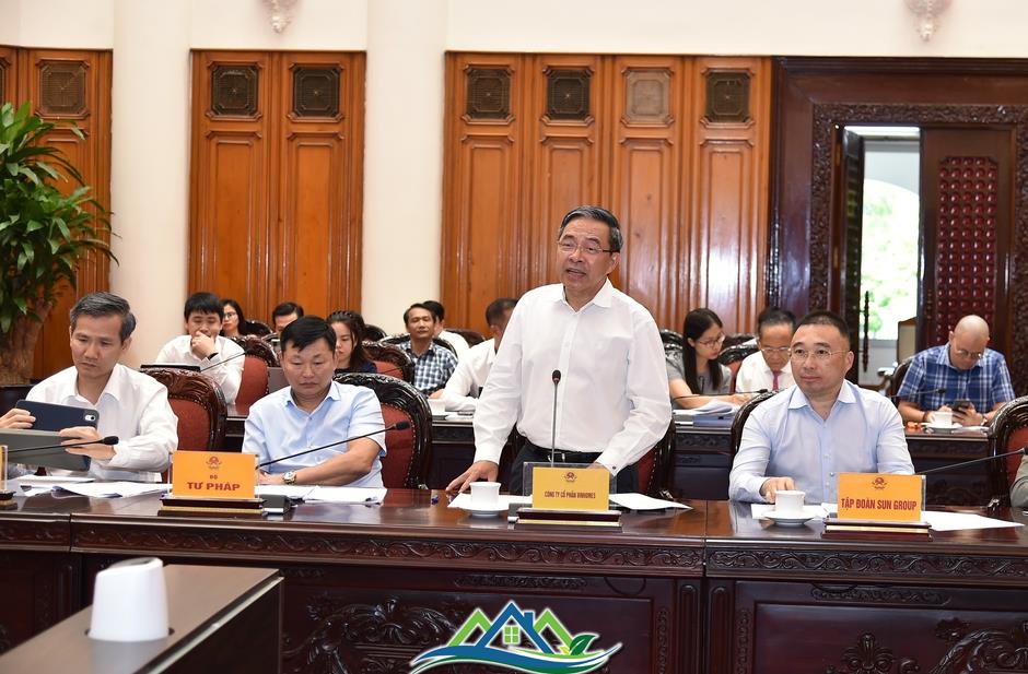 Phó Thủ tướng họp với doanh nghiệp chứng khoán, bất động sản về Luật Thuế thu nhập cá nhân Phó Thủ tướng họp với doanh nghiệp chứng khoán, bất động sản về Luật Thuế thu nhập cá nhân