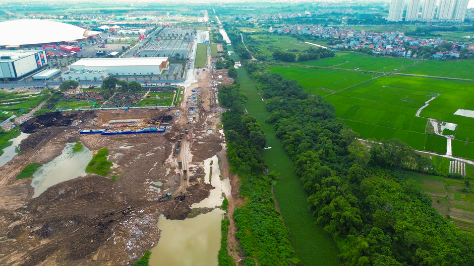 Siêu dự án của Vinhomes nằm bên vành đai 2 Hà Nội: Bàn giao nhà chỉ sau một năm, ngày cao điểm đón hơn một triệu khách Siêu dự án của Vinhomes nằm bên vành đai 2 Hà Nội: Bàn giao nhà chỉ sau một năm, ngày cao điểm đón hơn một triệu khách