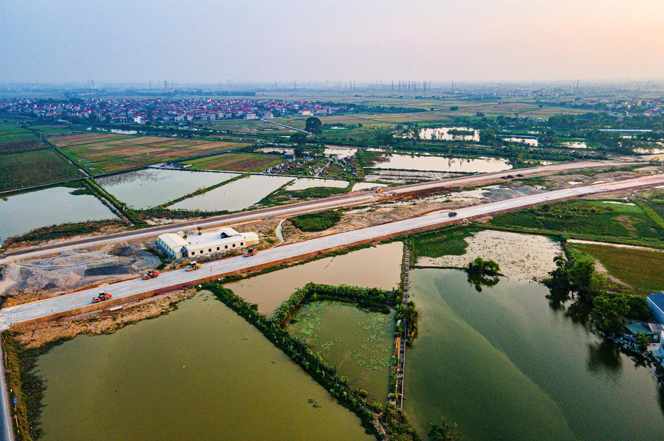 Siêu vành đai 86.000 tỷ vừa đạt một kỳ tích quan trọng sau khi Thủ tướng yêu cầu hoàn thành sớm một năm Siêu vành đai 86.000 tỷ vừa đạt một kỳ tích quan trọng sau khi Thủ tướng yêu cầu hoàn thành sớm một năm