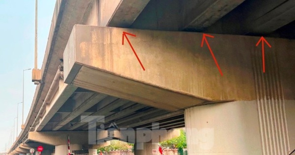 Sửa chữa gấp các gối trụ cầu Vành đai 3 trên cao bị xô lệch