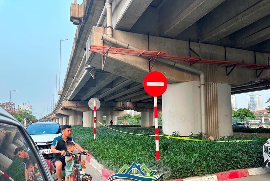 Sửa chữa gấp các gối trụ cầu Vành đai 3 trên cao bị xô lệch