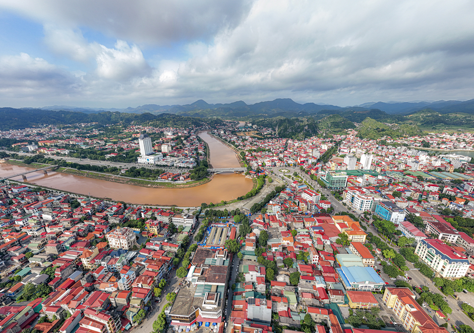 Tập đoàn xây dựng hàng đầu ở Trung Quốc của ông Nghiêm Giới Hòa muốn đặt trụ sở, hợp tác đầu tư loạt dự án “khủng” tại tỉnh Lạng Sơn Tập đoàn xây dựng hàng đầu ở Trung Quốc của ông Nghiêm Giới Hòa muốn đặt trụ sở, hợp tác đầu tư loạt dự án “khủng” tại tỉnh Lạng Sơn