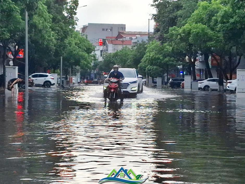 Thành phố Bắc Giang chìm trong 'biển nước' Thành phố Bắc Giang chìm trong 'biển nước'