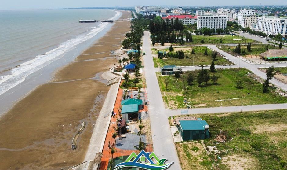 Tháo dỡ công trình trái phép của Công ty EURO xây ở biển Hải Tiến Tháo dỡ công trình trái phép của Công ty EURO xây ở biển Hải Tiến