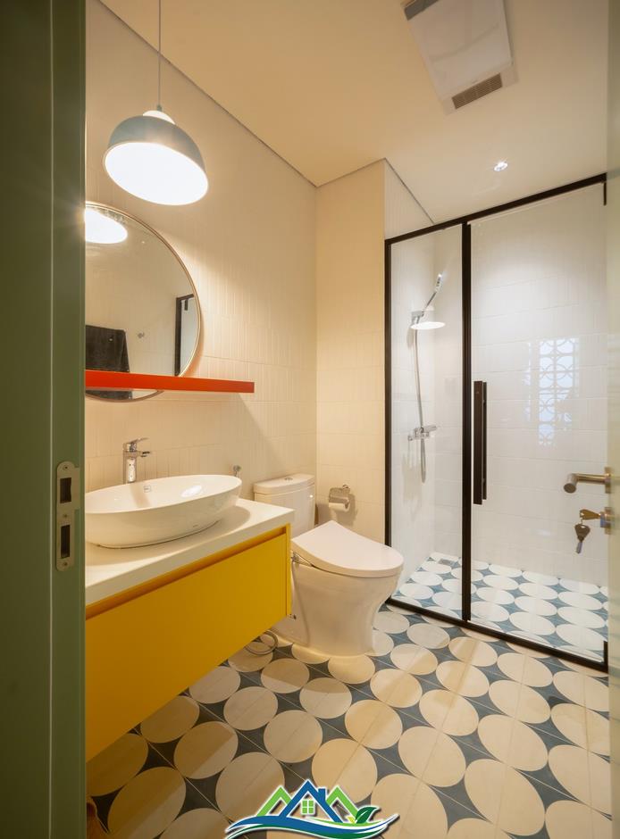 Thiết kế căn hộ 144m2 với gam màu tươi sáng khởi tạo năng lượng tích cực cho gia chủ Thiết kế căn hộ 144m2 với gam màu tươi sáng khởi tạo năng lượng tích cực cho gia chủ