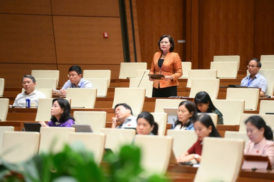 Thống đốc NHNN: Tính toán rõ nguồn vốn huy động của các dự án lớn như đường sắt cao tốc Bắc - Nam Thống đốc NHNN: Tính toán rõ nguồn vốn huy động của các dự án lớn như đường sắt cao tốc Bắc - Nam