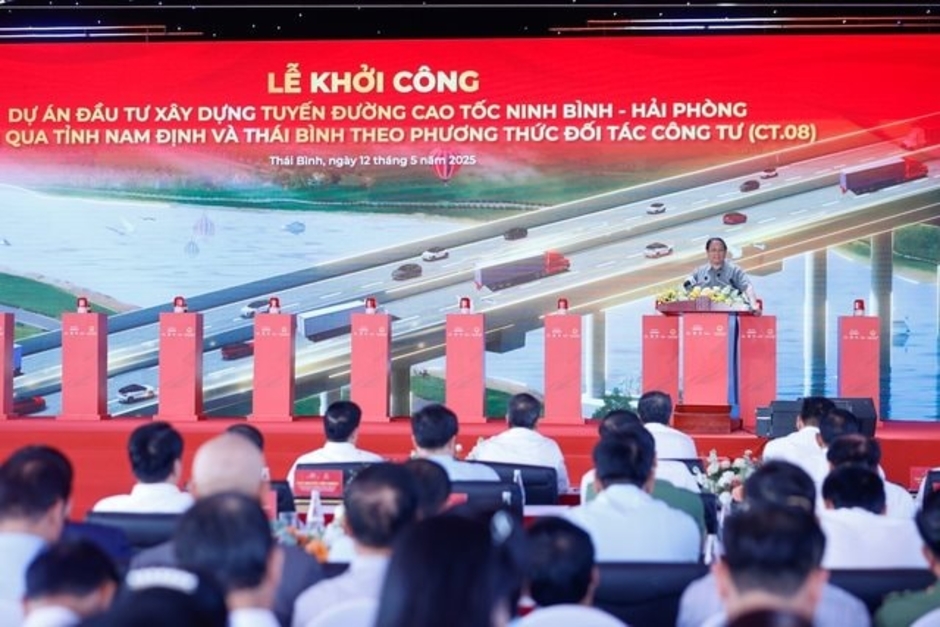 Thủ tướng dự lễ khởi công cao tốc Ninh Bình - Hải Phòng, dự án được đầu tư theo phương thức đối tác công tư lớn nhất từ trước đến nay Thủ tướng dự lễ khởi công cao tốc Ninh Bình - Hải Phòng, dự án được đầu tư theo phương thức đối tác công tư lớn nhất từ trước đến nay