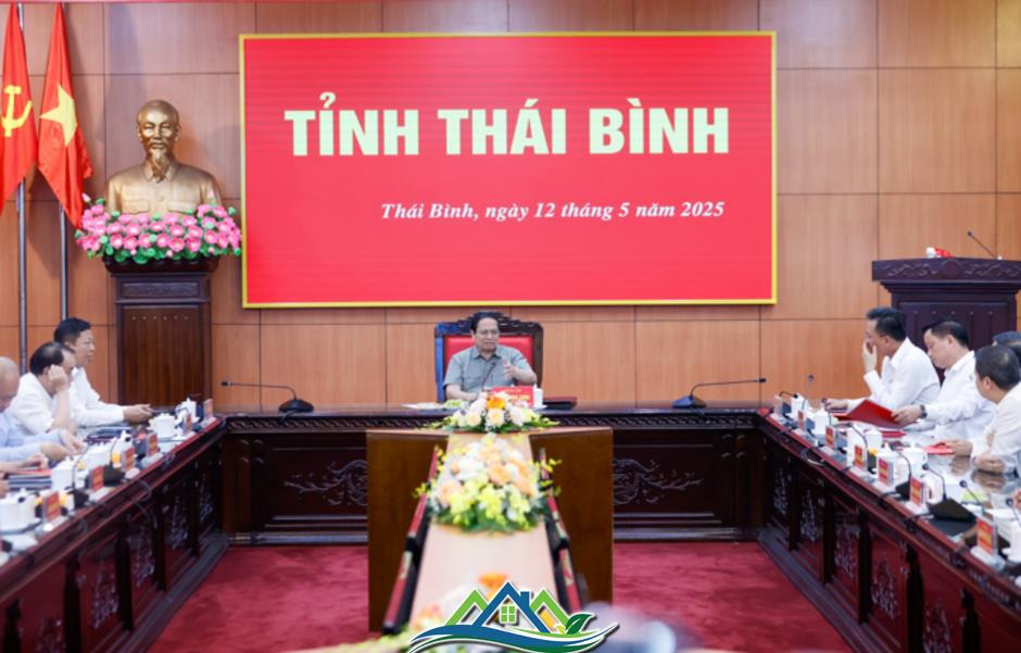 Thủ tướng: Thái Bình cần lấn biển, làm ngay tuyến đường 10 làn nối với Hưng Yên Thủ tướng: Thái Bình cần lấn biển, làm ngay tuyến đường 10 làn nối với Hưng Yên