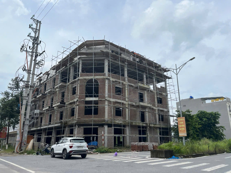 Tỉnh được Vingroup, Sun Group, Phú Mỹ Hưng… đổ bộ, có sân bay lớn nhất miền Bắc và cao tốc hàng chục nghìn tỷ, thị trường BĐS đang diễn biến ra sao? Tỉnh được Vingroup, Sun Group, Phú Mỹ Hưng… đổ bộ, có sân bay lớn nhất miền Bắc và cao tốc hàng chục nghìn tỷ, thị trường BĐS đang diễn biến ra sao?