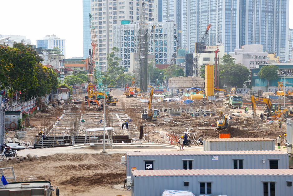 Toàn cảnh công trường dự án 17.000 tỷ của Vinhomes: Nằm cách hồ Gươm chỉ 4 km, ôm trọn hồ rộng 6 ha Toàn cảnh công trường dự án 17.000 tỷ của Vinhomes: Nằm cách hồ Gươm chỉ 4 km, ôm trọn hồ rộng 6 ha