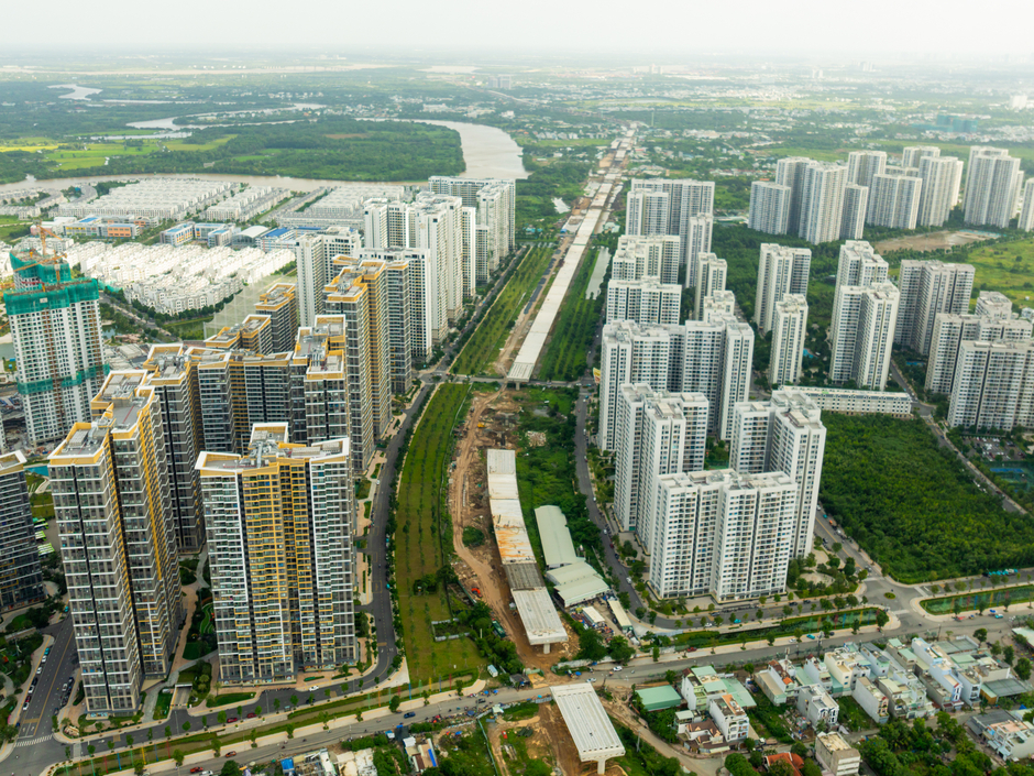 Toàn cảnh đoạn trên cao duy nhất của đường Vành đai 3: Phiến dầm dài như bể bơi liên tục được lắp đặt, sắp chạy xuyên qua đại đô thị của Vinhomes Toàn cảnh đoạn trên cao duy nhất của đường Vành đai 3: Phiến dầm dài như bể bơi liên tục được lắp đặt, sắp chạy xuyên qua đại đô thị của Vinhomes