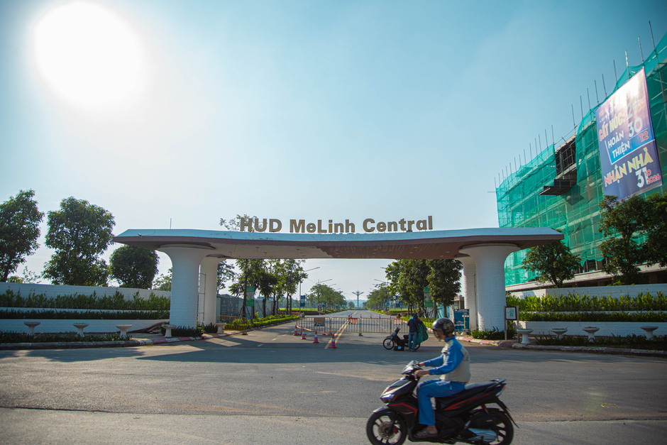 Toàn cảnh khu đất rộng hơn 200 ha sẽ được Sun Group đầu tư gần 15.000 tỷ làm khu đô thị cao cấp ở Hà Nội Toàn cảnh khu đất rộng hơn 200 ha sẽ được Sun Group đầu tư gần 15.000 tỷ làm khu đô thị cao cấp ở Hà Nội