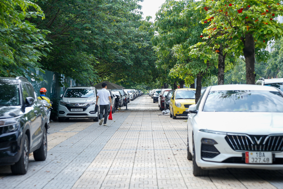 Toàn cảnh khu đất vàng rộng 6 ha vừa được thu hồi để xây nhà thấp tầng, đối diện dự án có biệt thự một tỷ/m2 của Vinhomes Toàn cảnh khu đất vàng rộng 6 ha vừa được thu hồi để xây nhà thấp tầng, đối diện dự án có biệt thự một tỷ/m2 của Vinhomes