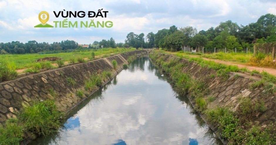 Toàn cảnh khu vực đang kêu gọi đầu tư 11.000 tỷ: Giá đất chỉ 15 triệu đồng/m2, nằm giữa 3 đô thị lớn