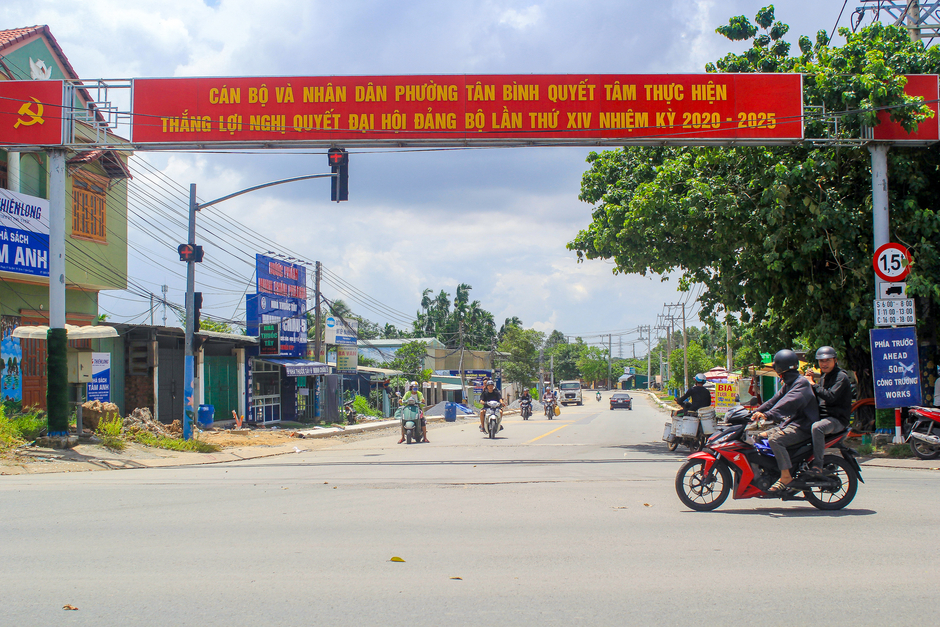 Toàn cảnh khu vực đang kêu gọi đầu tư 11.000 tỷ: Giá đất chỉ 15 triệu đồng/m2, nằm giữa 3 đô thị lớn Toàn cảnh khu vực đang kêu gọi đầu tư 11.000 tỷ: Giá đất chỉ 15 triệu đồng/m2, nằm giữa 3 đô thị lớn