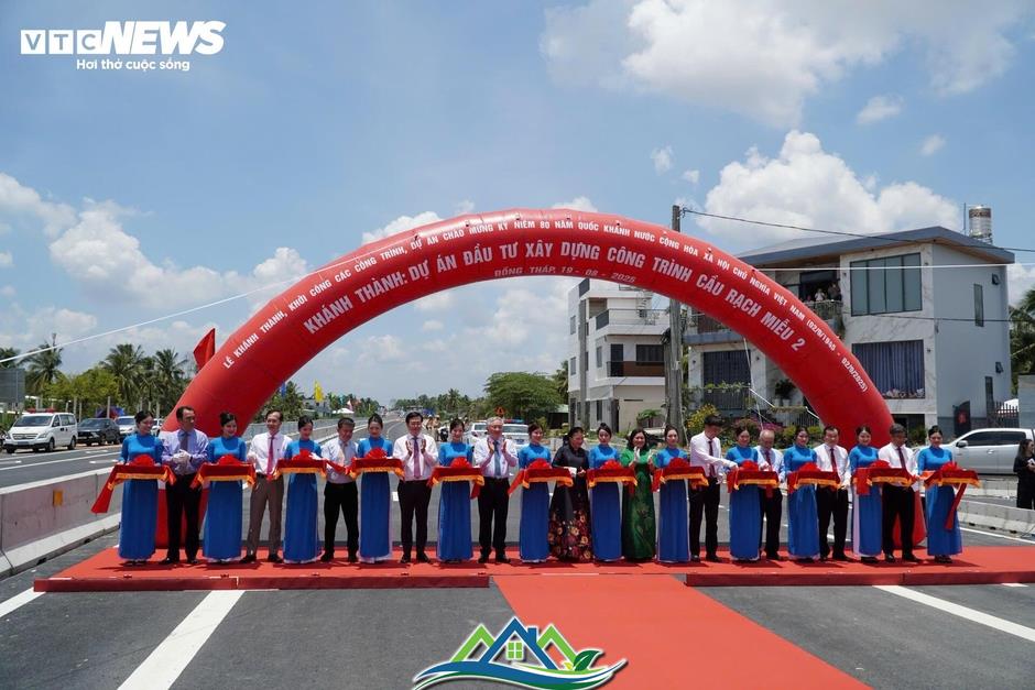 Toàn cảnh loạt công trình khởi công, khánh thành ở khu vực phía Nam