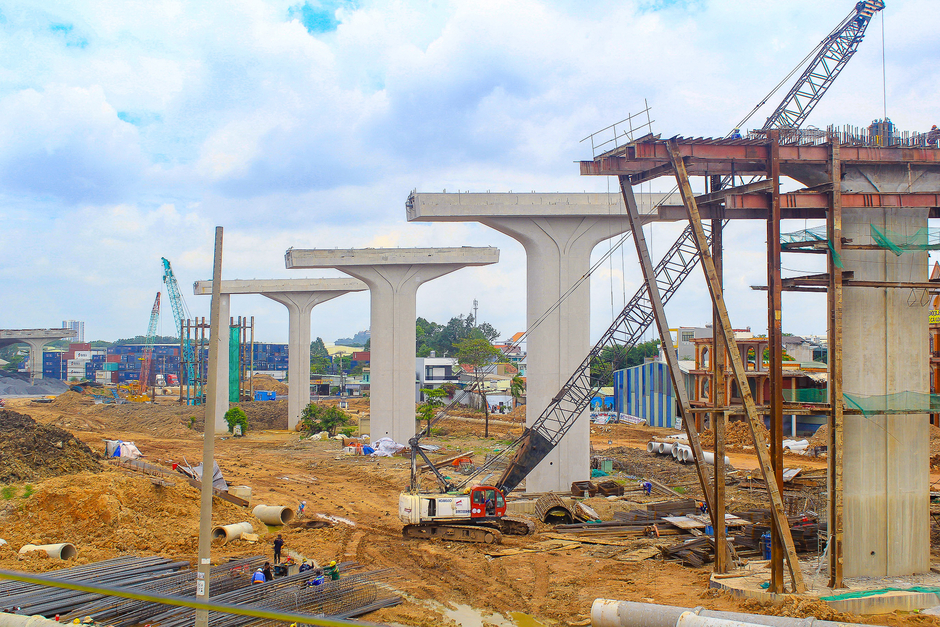 Toàn cảnh nút giao phức tạp nhất vành đai 3, nằm ở giao điểm của trung tâm hành chính mới tỉnh Đồng Nai, dự án 72.000 tỷ của Sun Group, đại đô thị của Vinhomes Toàn cảnh nút giao phức tạp nhất vành đai 3, nằm ở giao điểm của trung tâm hành chính mới tỉnh Đồng Nai, dự án 72.000 tỷ của Sun Group, đại đô thị của Vinhomes